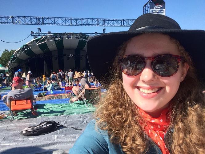 10 tarps back for Friday folking. 🎼🎻✨#folkfest #efmf17 #music #folk #
