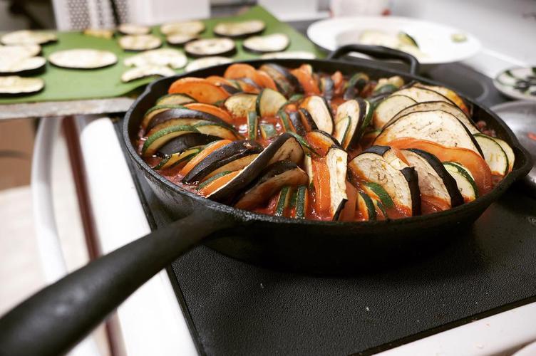 Tried making ratatouille for the first time today 🐁 Yummy, but I think next time I would add more garlic 👌🏼✨